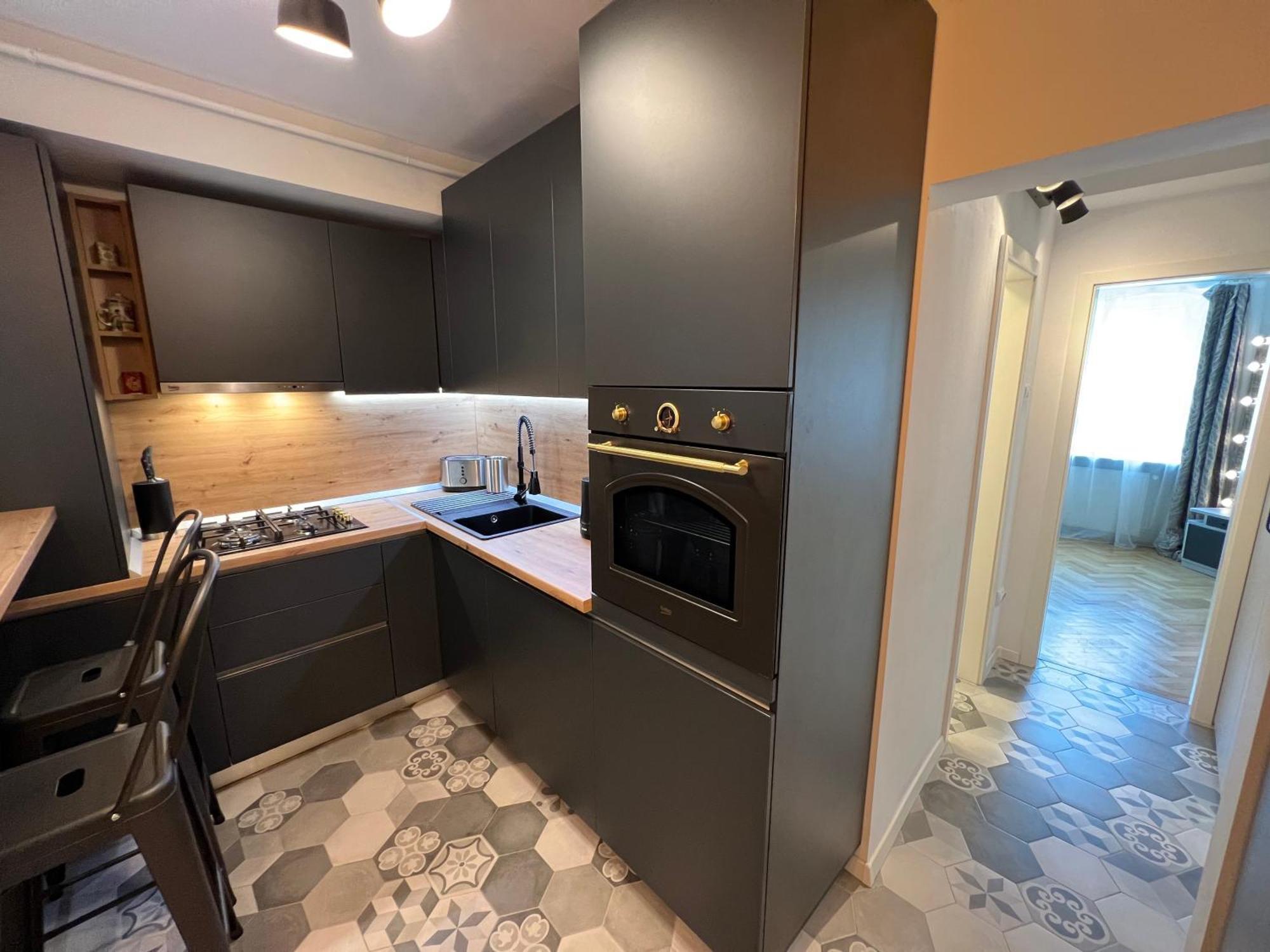Castanilor 6 - Hip Industrial Apartment Close To City Centre Brašov Exteriér fotografie
