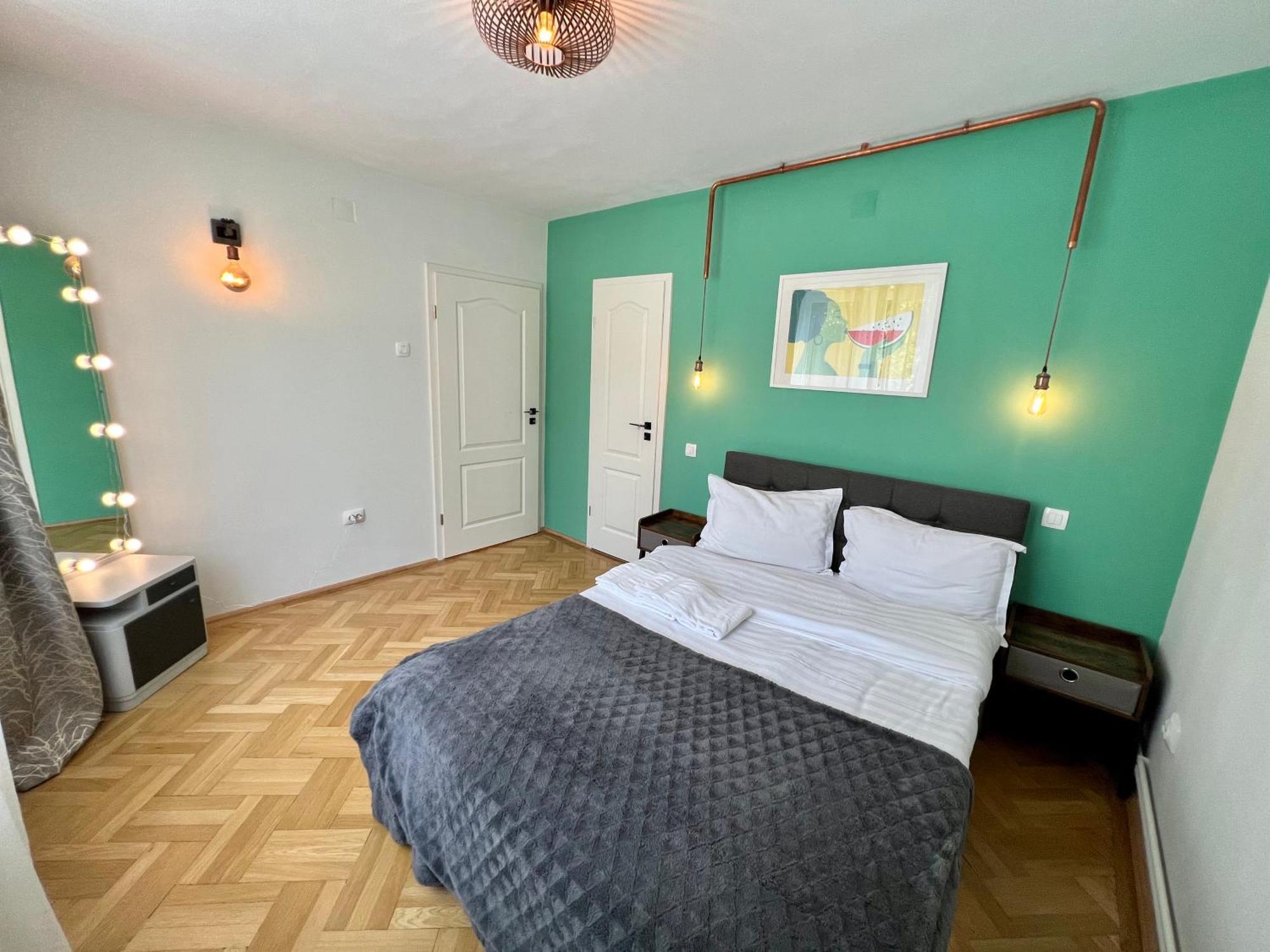 Castanilor 6 - Hip Industrial Apartment Close To City Centre Brašov Exteriér fotografie